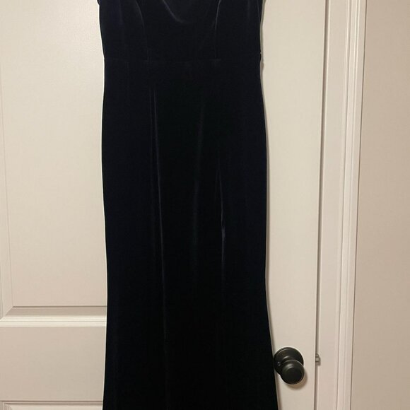 Blue Velvet Lulus Evening gown - Picture 5 of 7